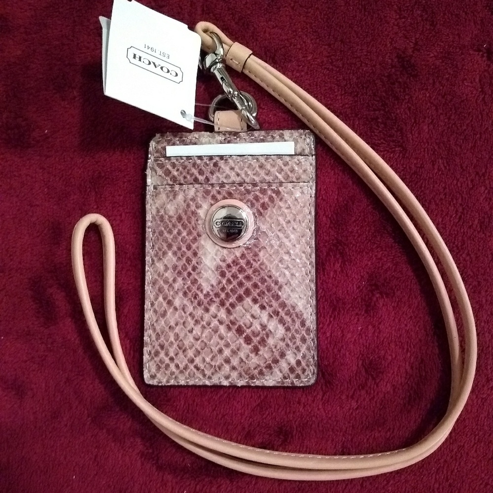 🆕  Coach Sis Embossed Snake Animal Print Lanyard